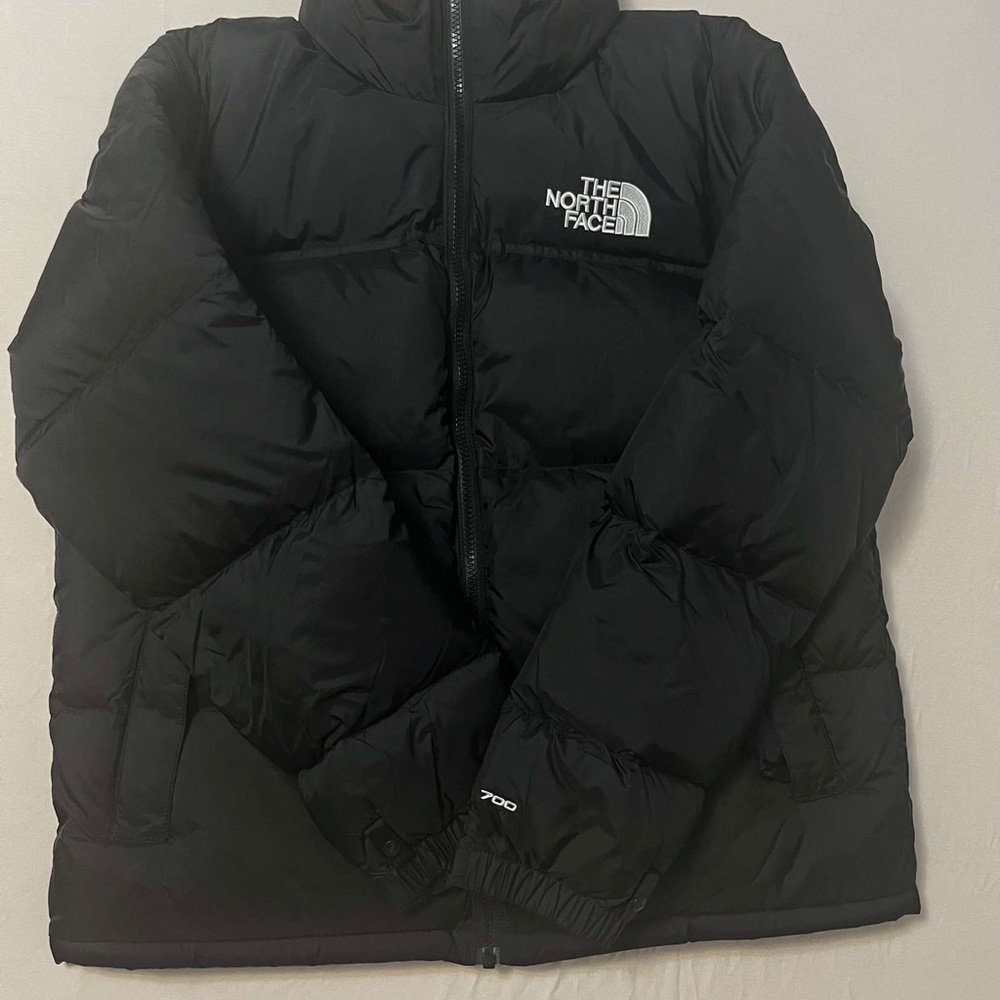 North Face Black Puffer Jacket 700